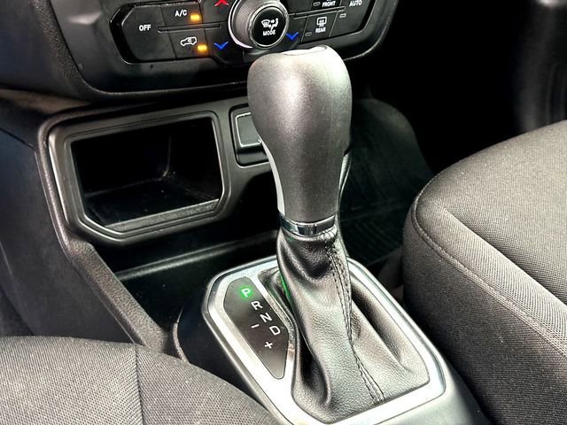 Used 2019 Jeep Renegade Latitude image 17