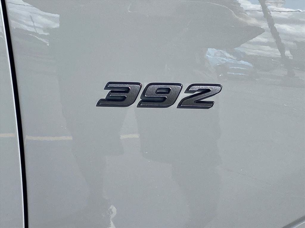Used 2022 Dodge Durango SRT w/ Black Package AWD/4WD image 29