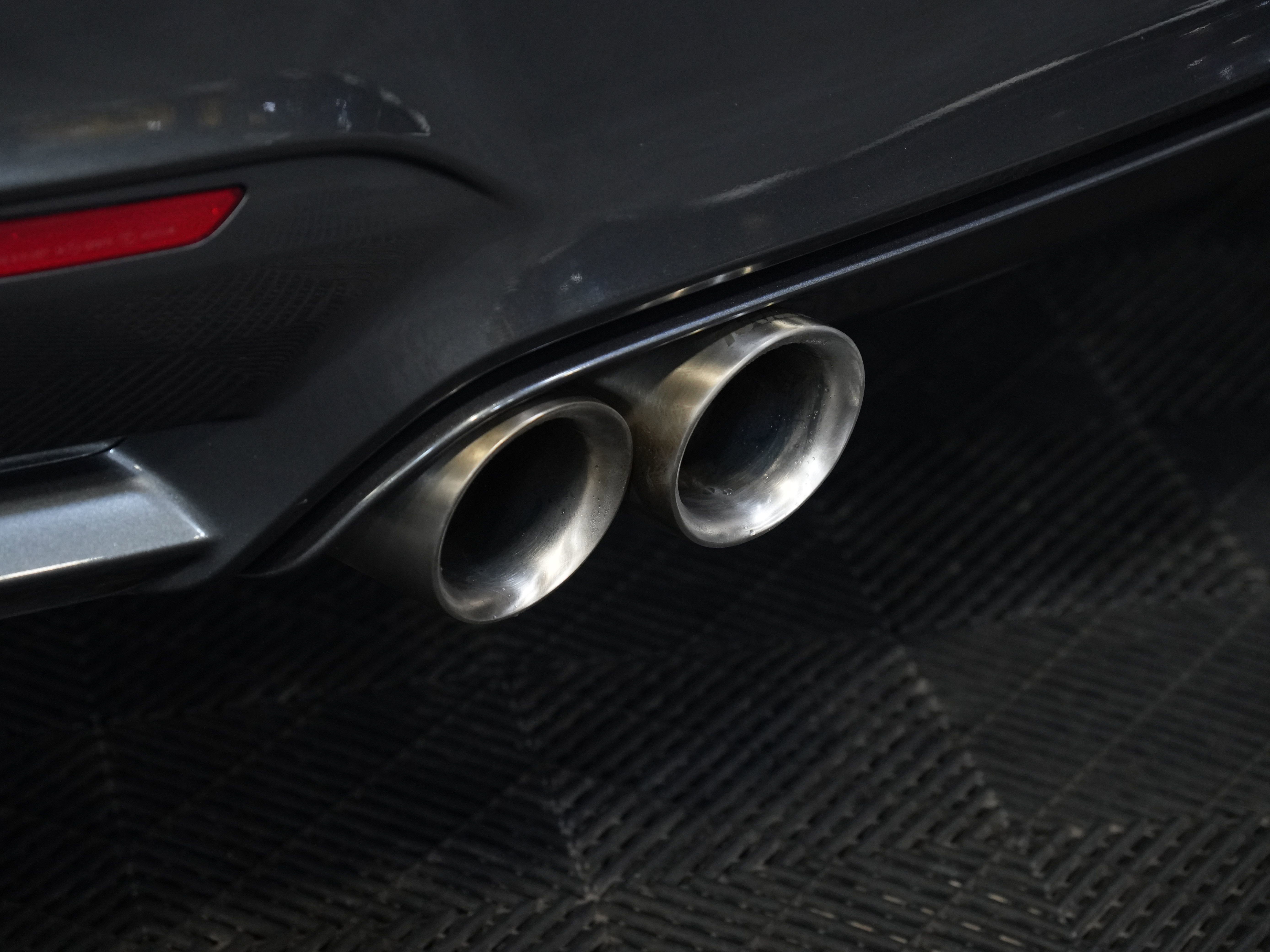 Used 2016 BMW M3 image 18