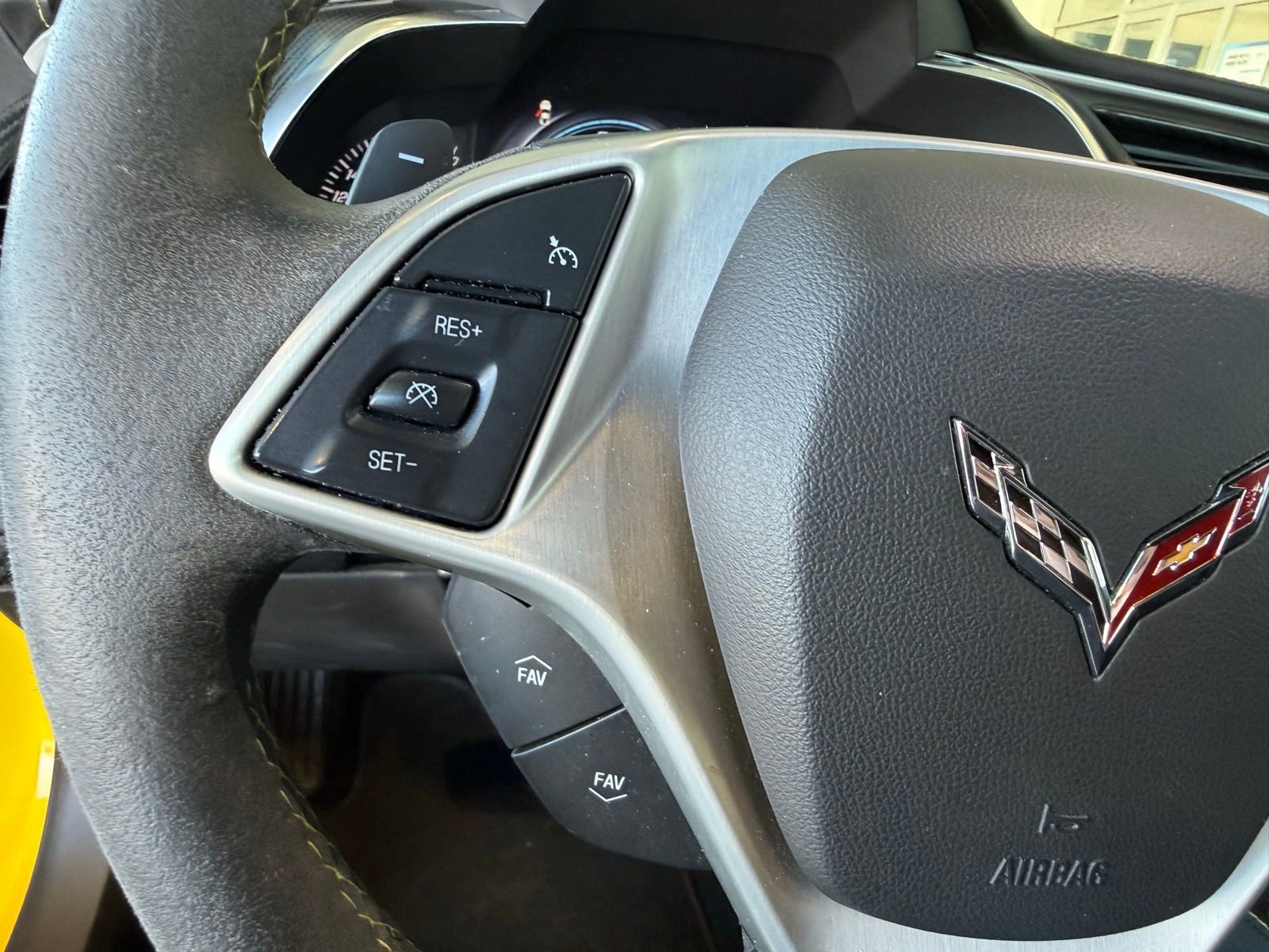 Used 2016 Chevrolet Corvette Z06 w/ 3LZ Preferred Equipment Group image 22