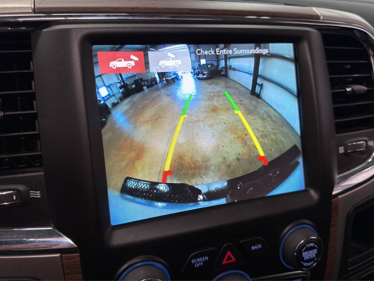 Used 2018 RAM 2500 Laramie AWD/4WD image 22