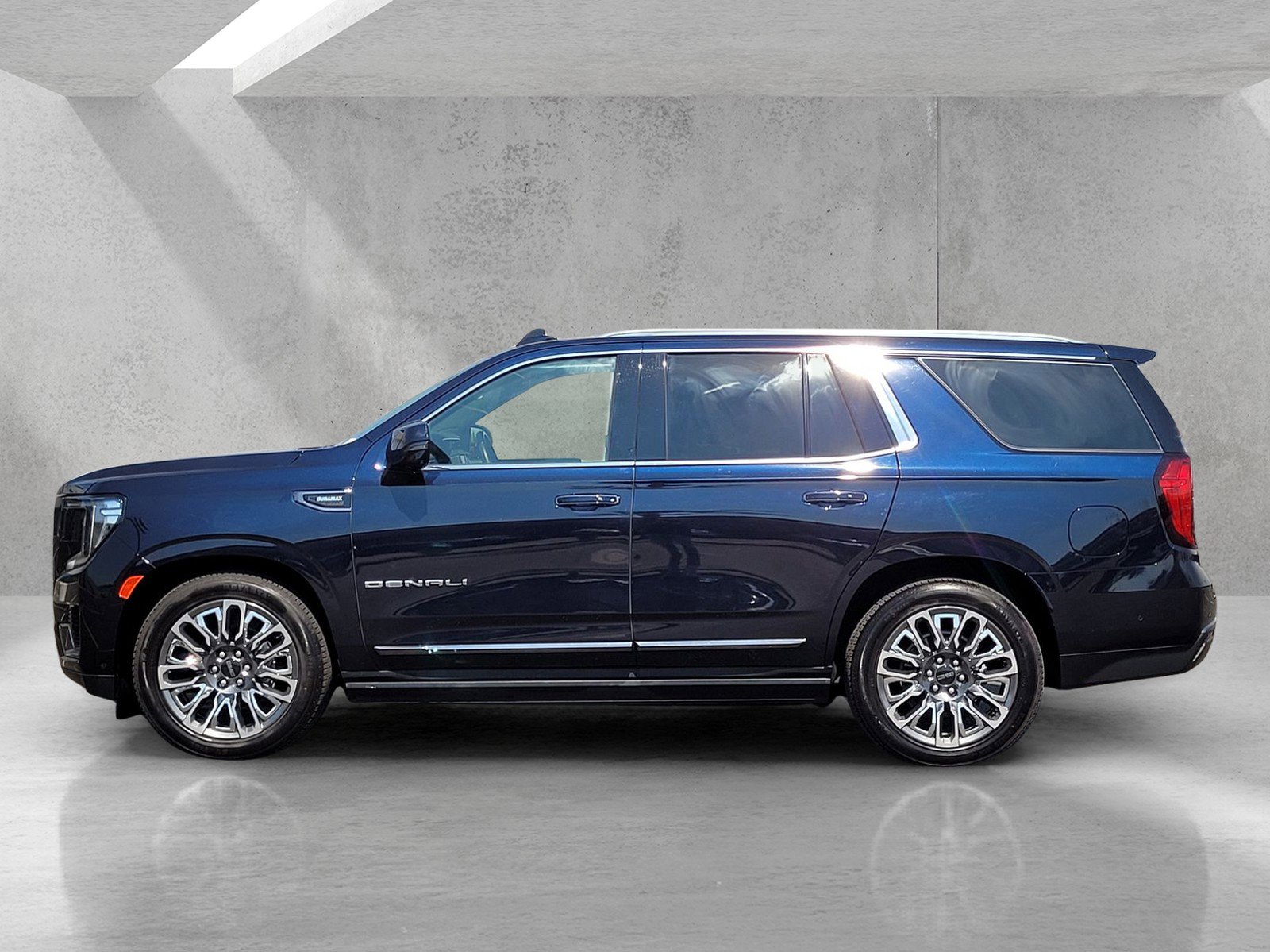 Used 2024 GMC Yukon Denali Ultimate image 7