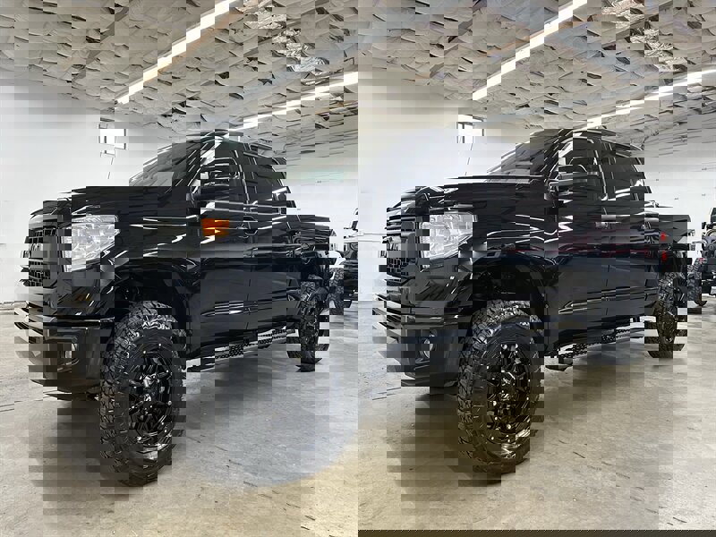Used 2016 Toyota Tundra 1794 Edition image 6