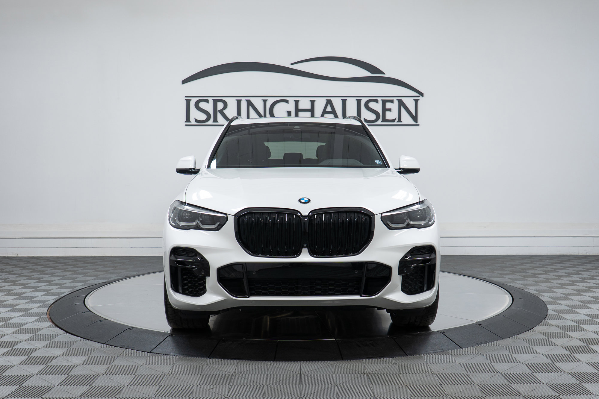 Used 2022 BMW X5 M50i w/ Premium Package AWD/4WD image 2