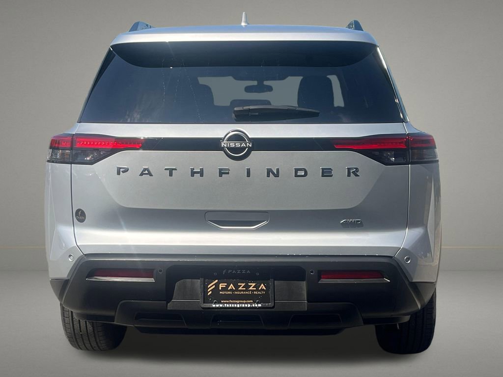 Used 2025 Nissan Pathfinder SV AWD/4WD image 4