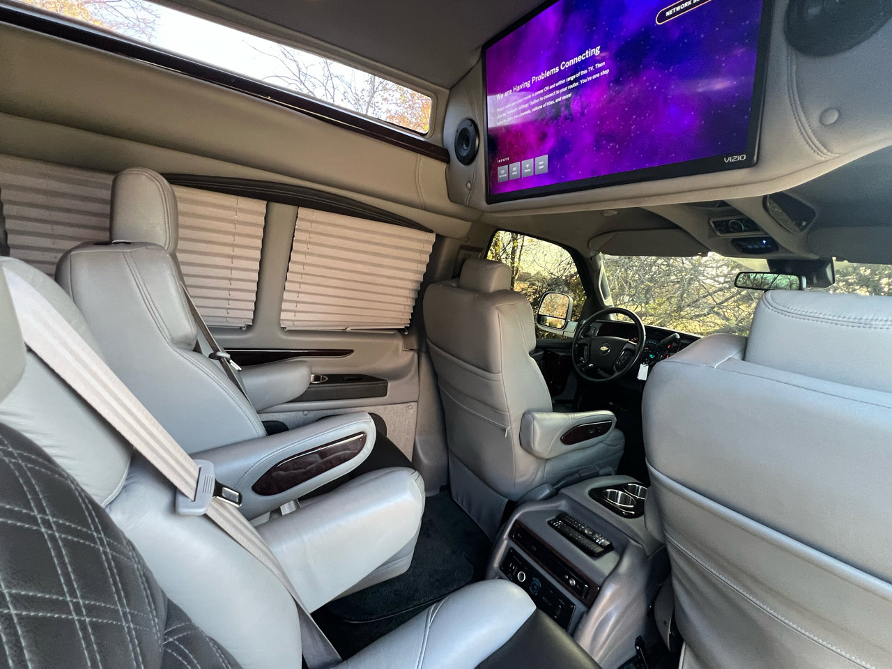 Used 2022 Chevrolet Express 2500 Extended w/ Enhanced Convenience Package image 27