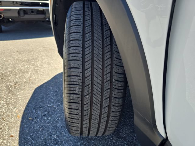 Certified 2026 Buick Encore GX Preferred FWD image 30
