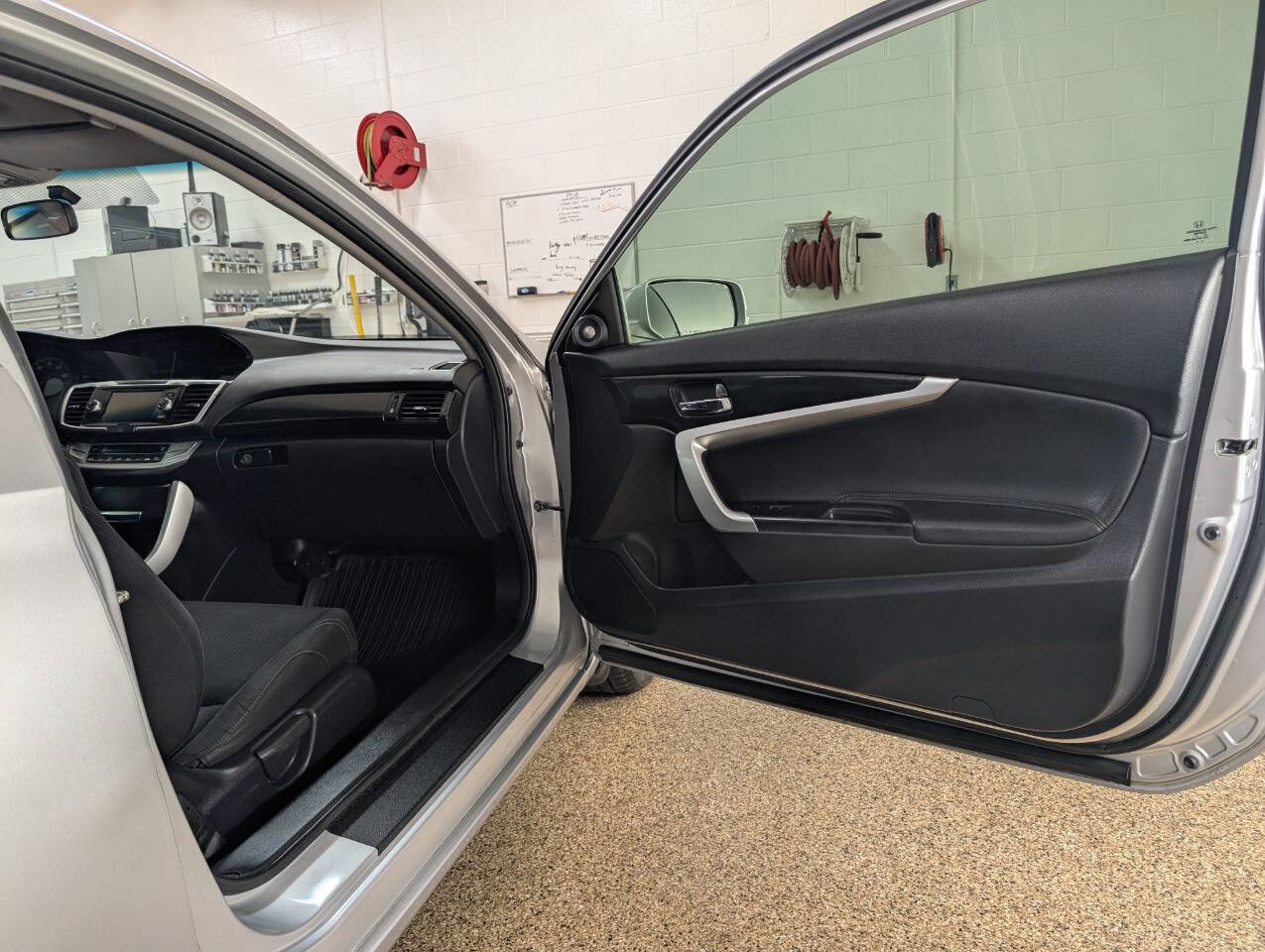 Used 2014 Honda Accord EX image 14