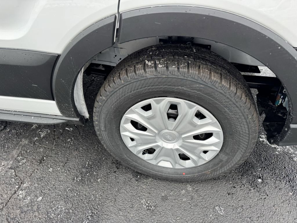 New 2026 Ford Transit 250 148 Medium Roof image 25