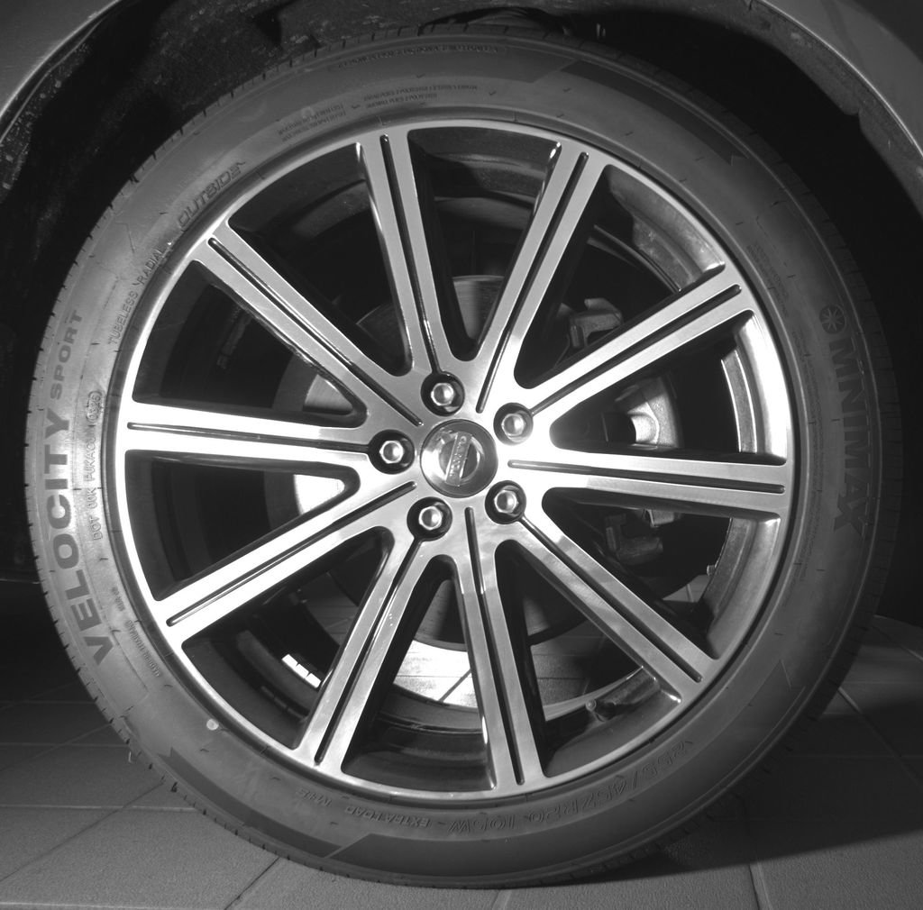 Used 2016 Volvo XC60 T6 w/ Proximity Package AWD/4WD image 20