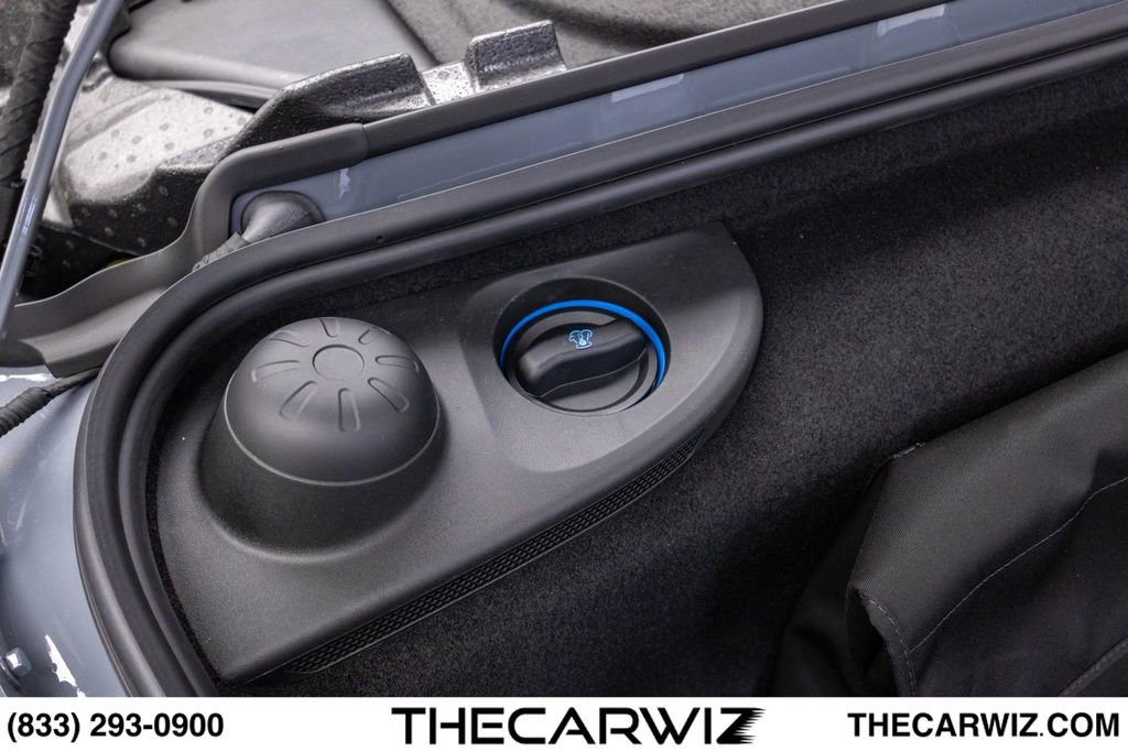 Used 2024 Porsche 718 Boxster Spyder RS RWD image 96