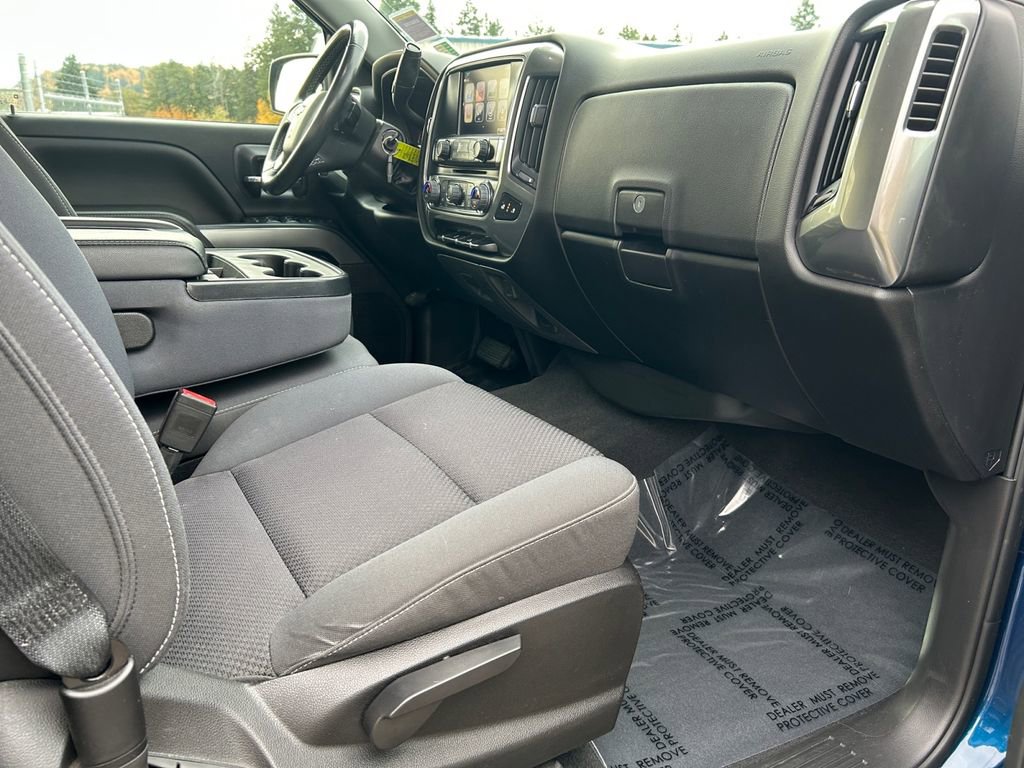 Used 2018 Chevrolet Silverado 1500 LT w/ All Star Edition image 26