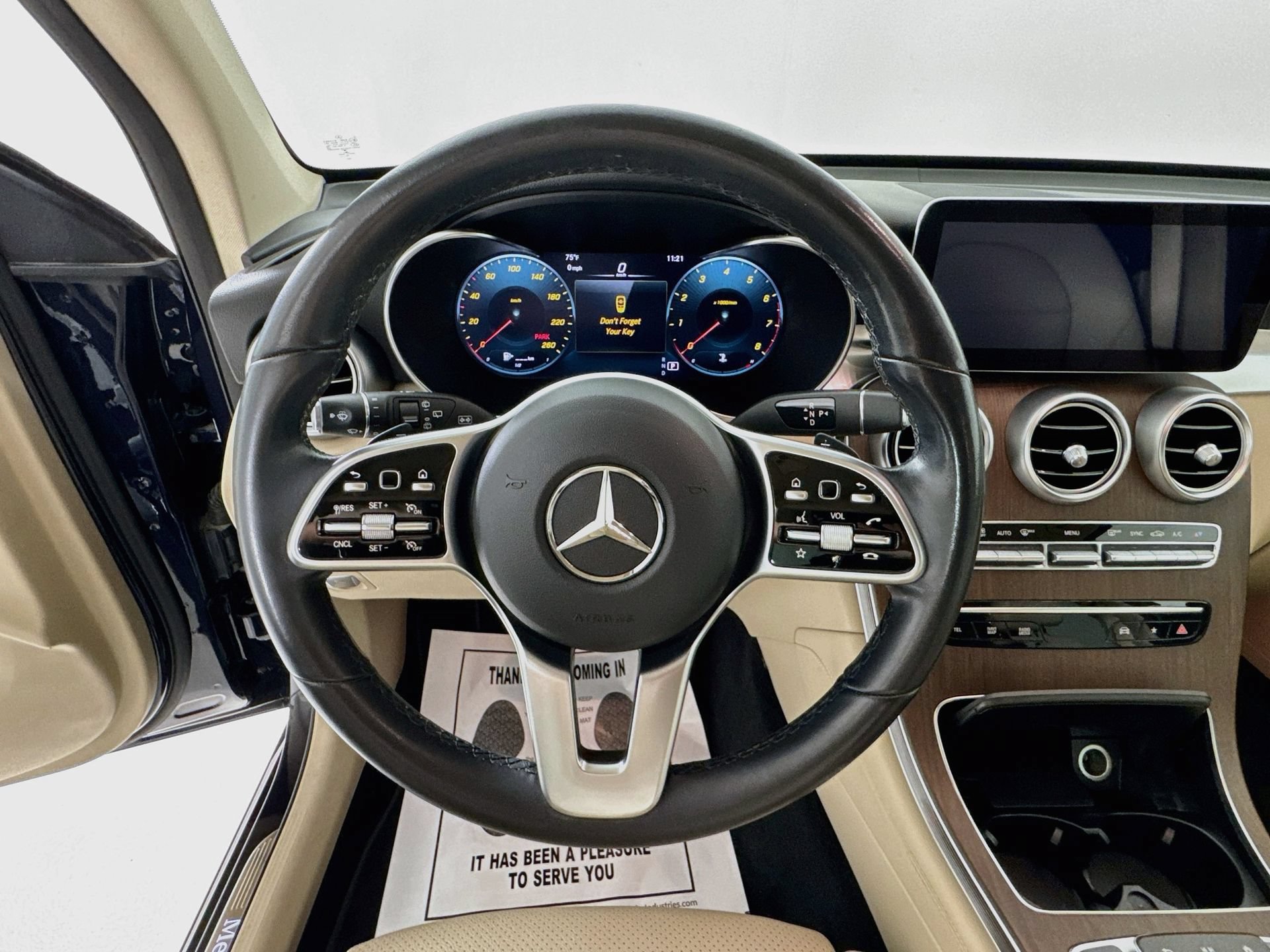 Used 2021 Mercedes-Benz GLC 300 image 12