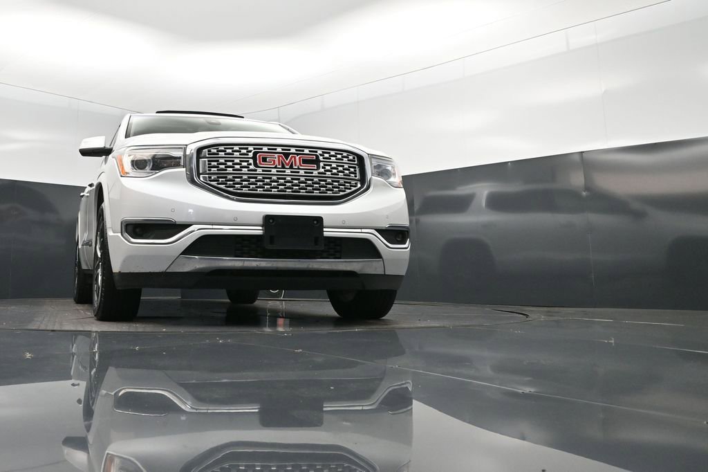Used 2019 GMC Acadia Denali w/ Technology Package image 44