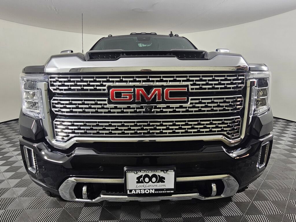 Used 2022 GMC Sierra 3500 Denali w/ Denali Ultimate Package AWD/4WD image 8