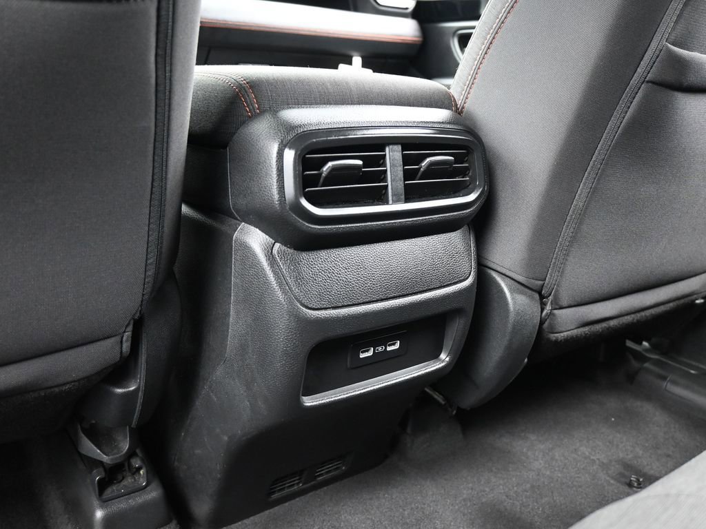 Used 2023 Honda Pilot Sport image 35