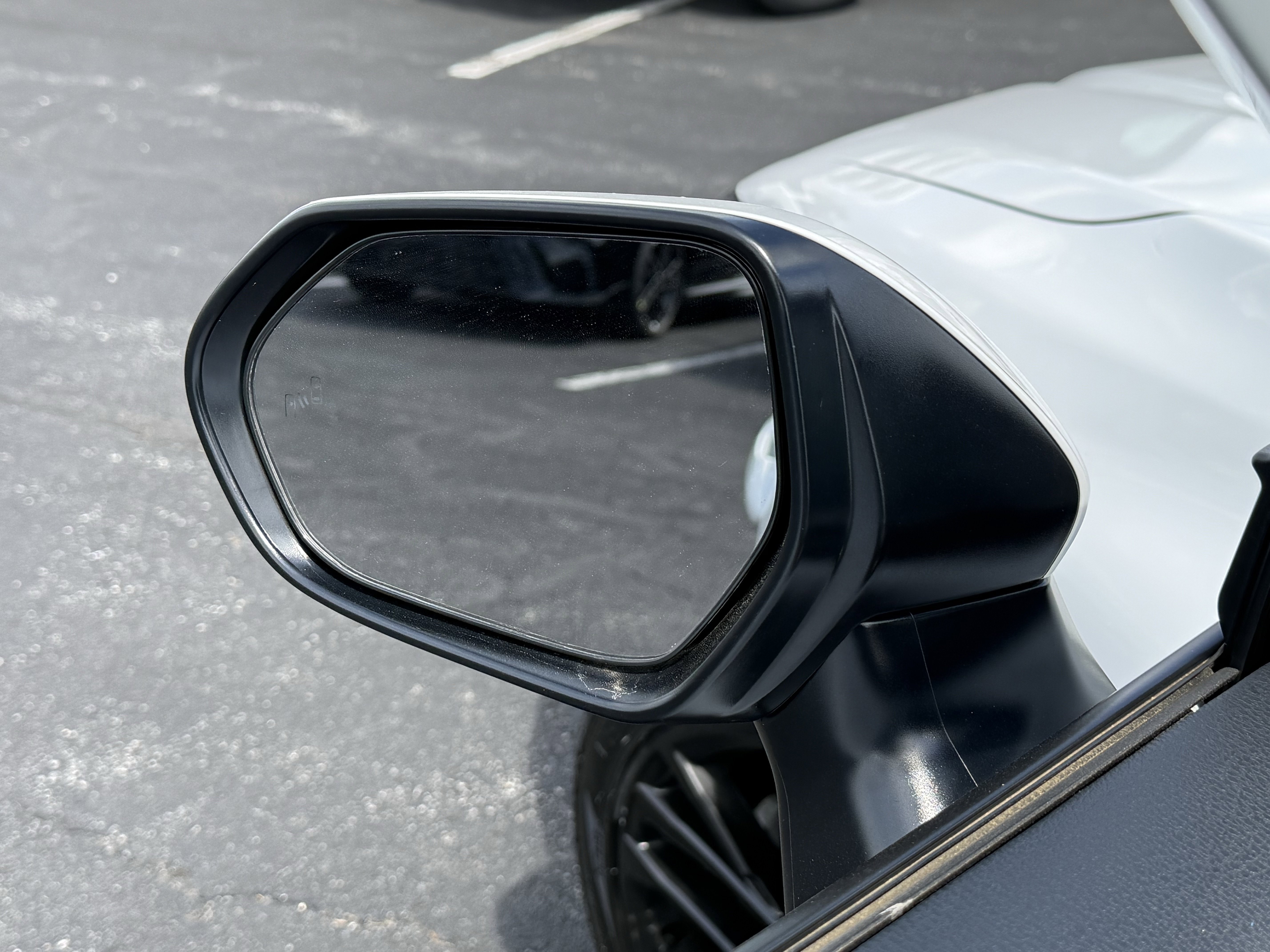 Used 2025 Toyota Camry SE FWD image 22