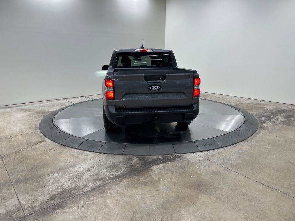 New 2025 Ford Maverick XL image 6