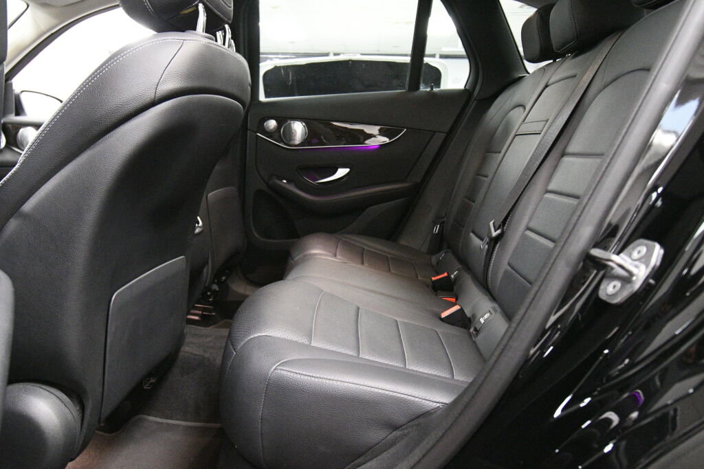 Used 2020 Mercedes-Benz GLC 300 4MATIC image 22