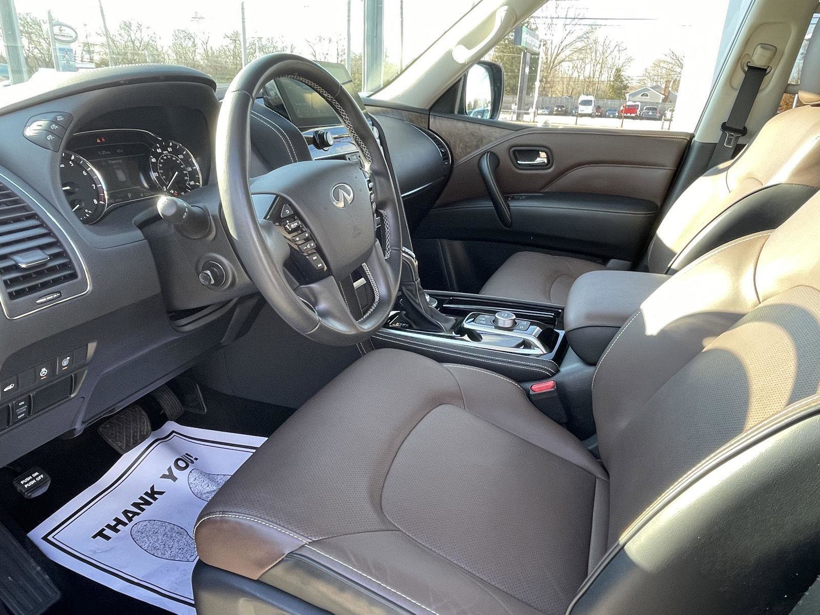 Certified 2024 INFINITI QX80 Premium Select w/ Cargo Package image 10