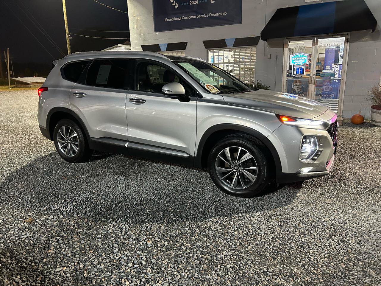Used 2020 Hyundai Santa Fe SEL w/ Convenience + Premium Package AWD/4WD image 4