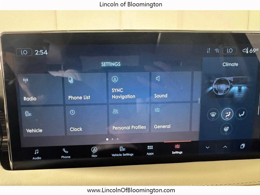 Certified 2022 Lincoln Nautilus Black Label w/ Class II Trailer Tow Package AWD/4WD image 49