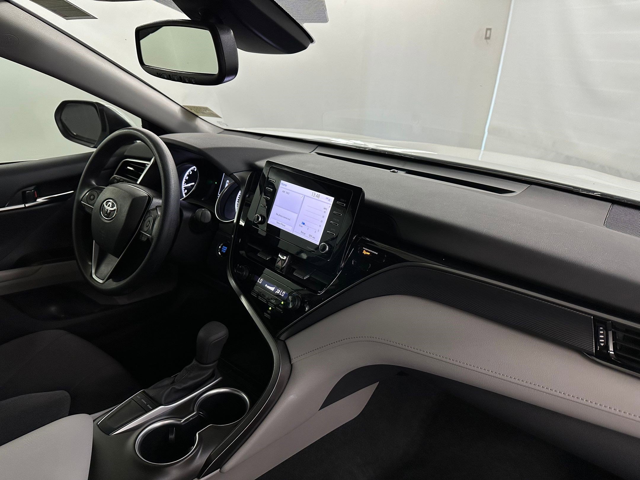 Used 2023 Toyota Camry LE image 31