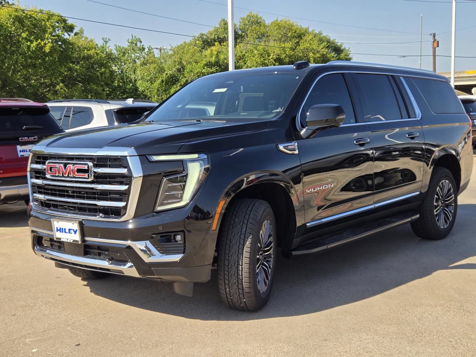 New 2026 GMC Yukon XL Elevation RWD image 2