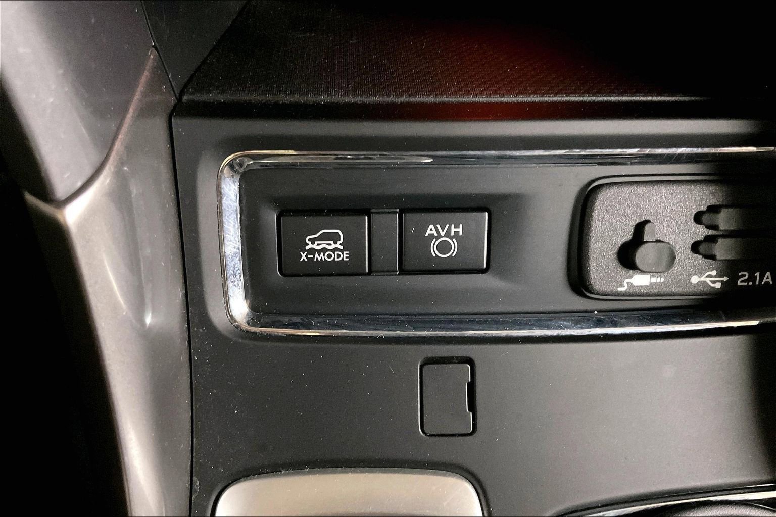 Used 2021 Subaru Ascent Premium w/ Convenience Package AWD/4WD image 30