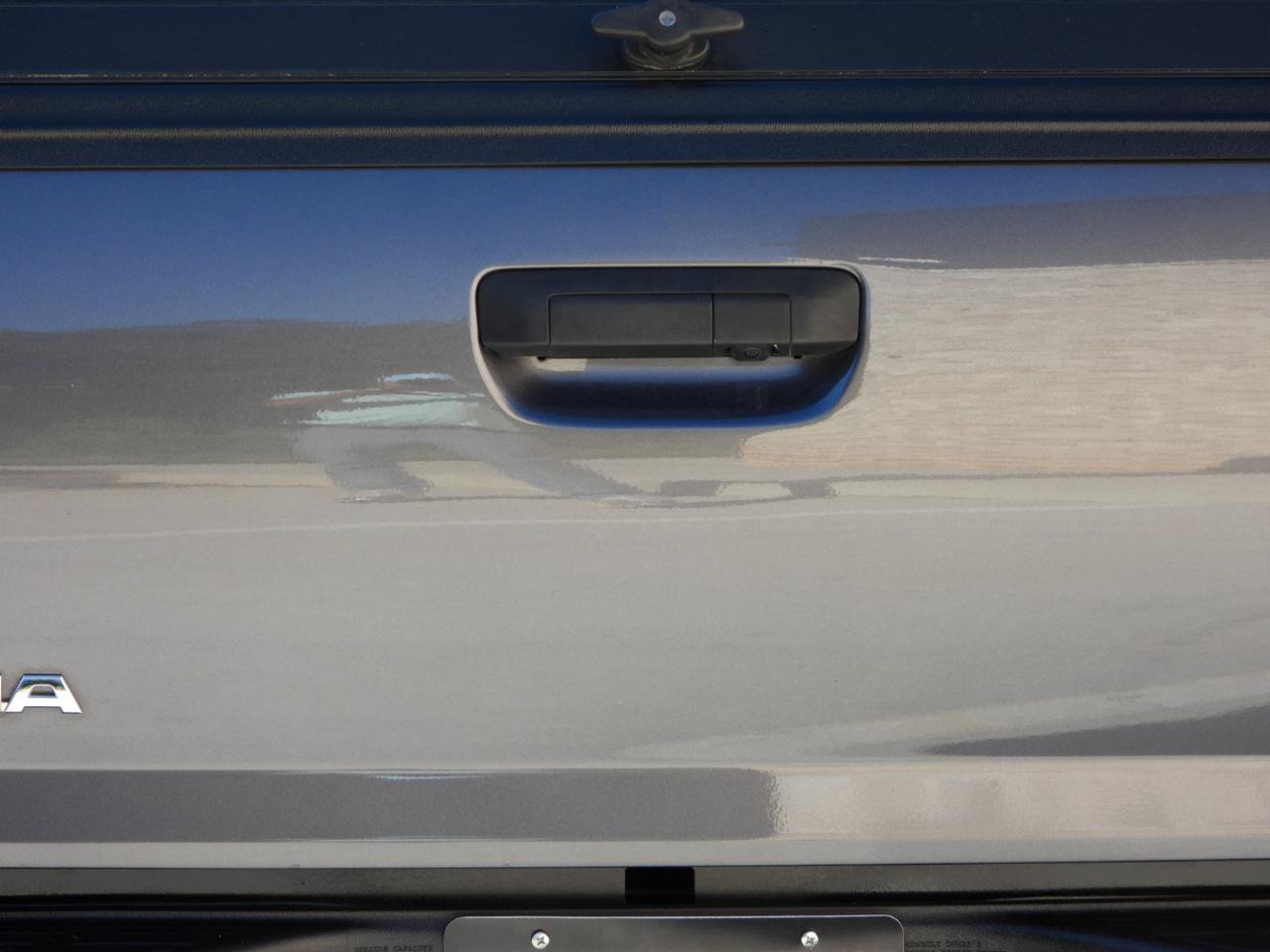 Used 2011 Toyota Tacoma PreRunner w/ SR5 Pkg #2 RWD image 32