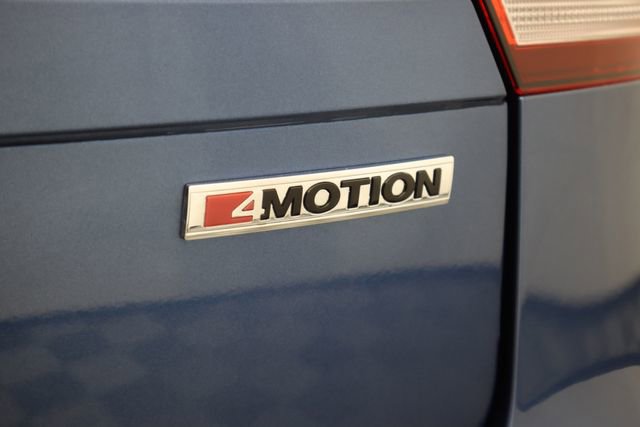 Used 2020 Volkswagen Tiguan SE w/ Panoramic Sunroof Package image 24