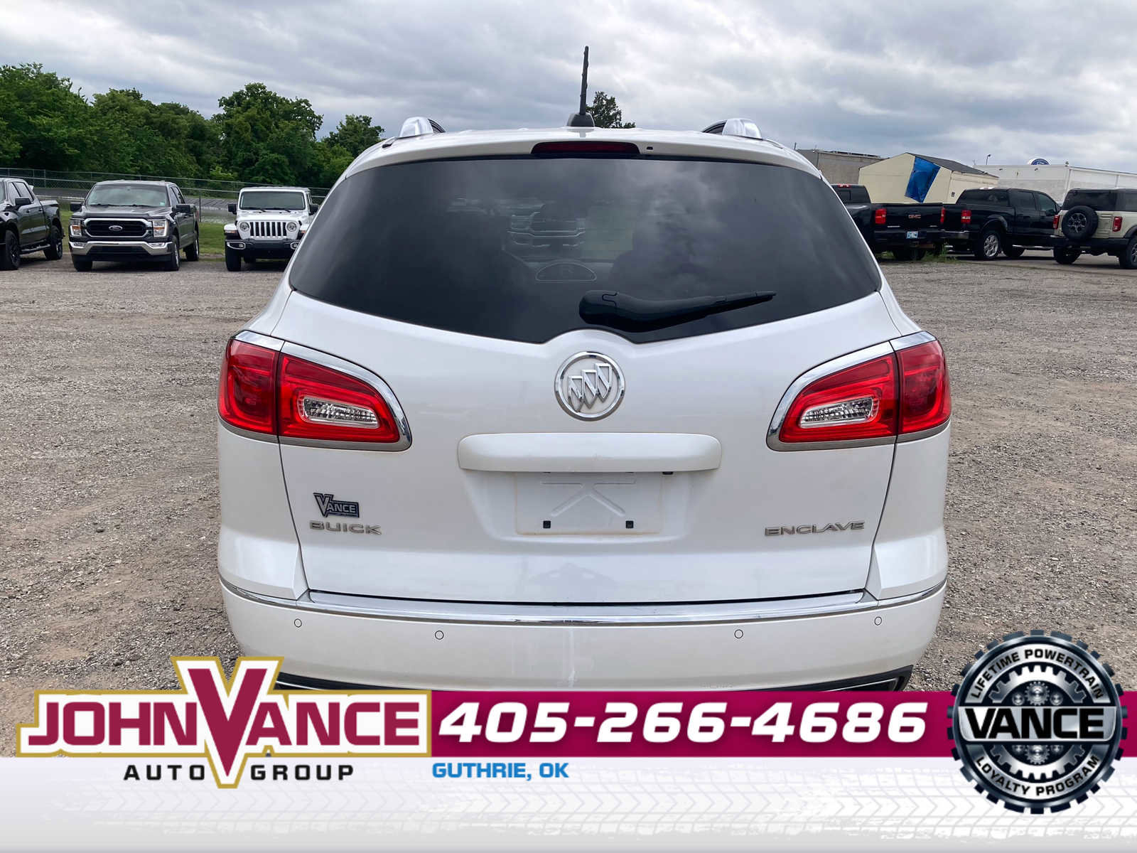 Used 2017 Buick Enclave Leather image 7