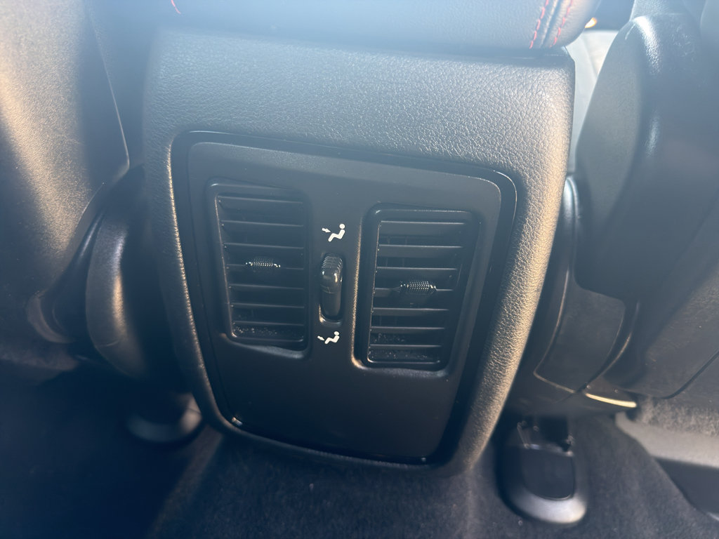 Used 2025 Dodge Durango GT AWD/4WD image 28