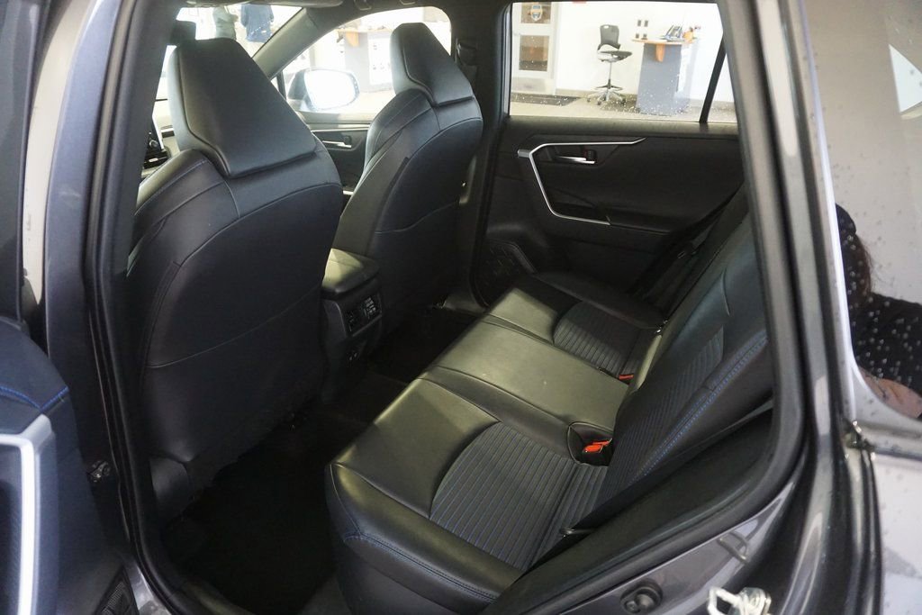 Used 2020 Toyota RAV4 XSE image 23