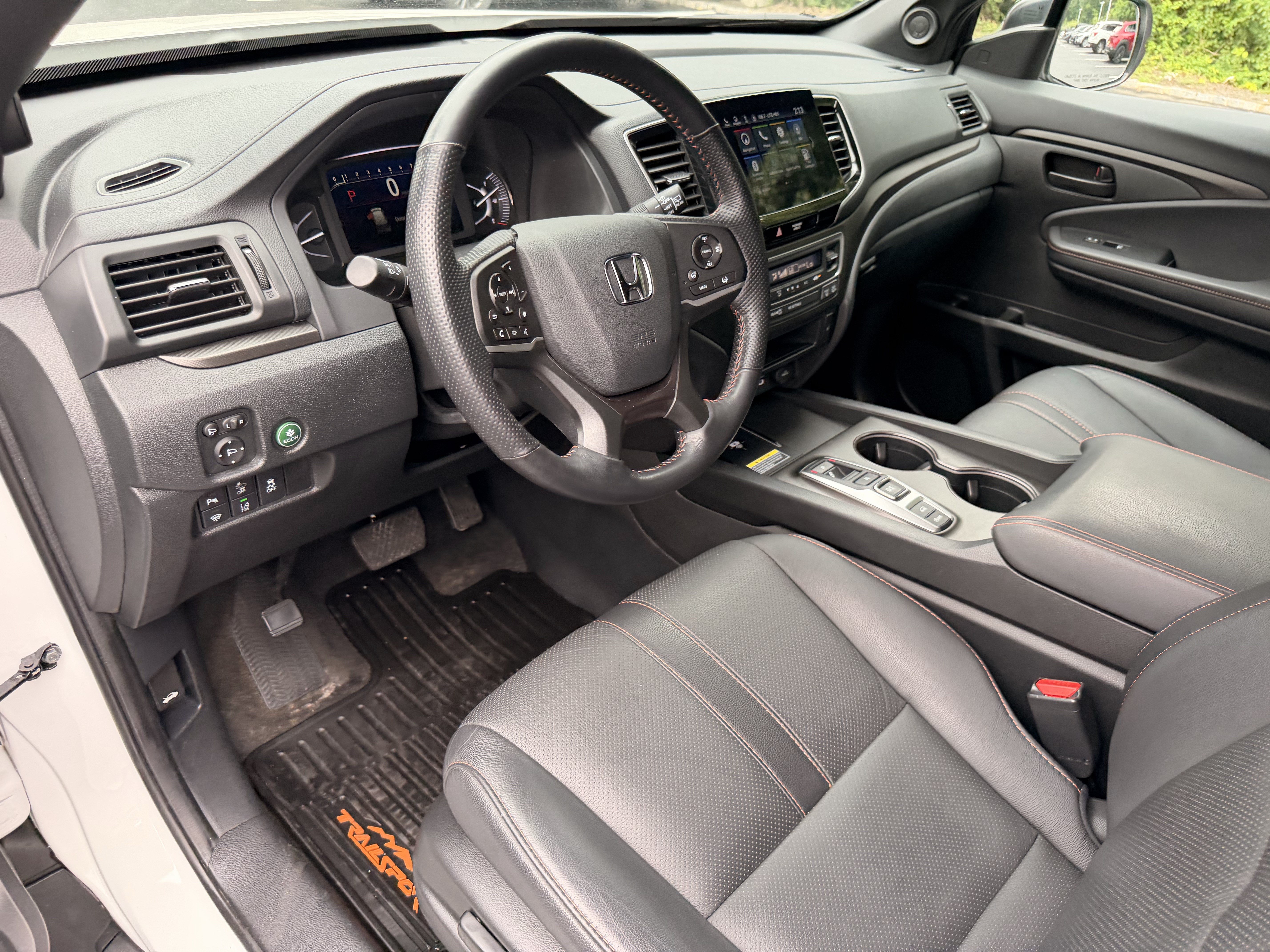 Used 2024 Honda Passport TrailSport image 12