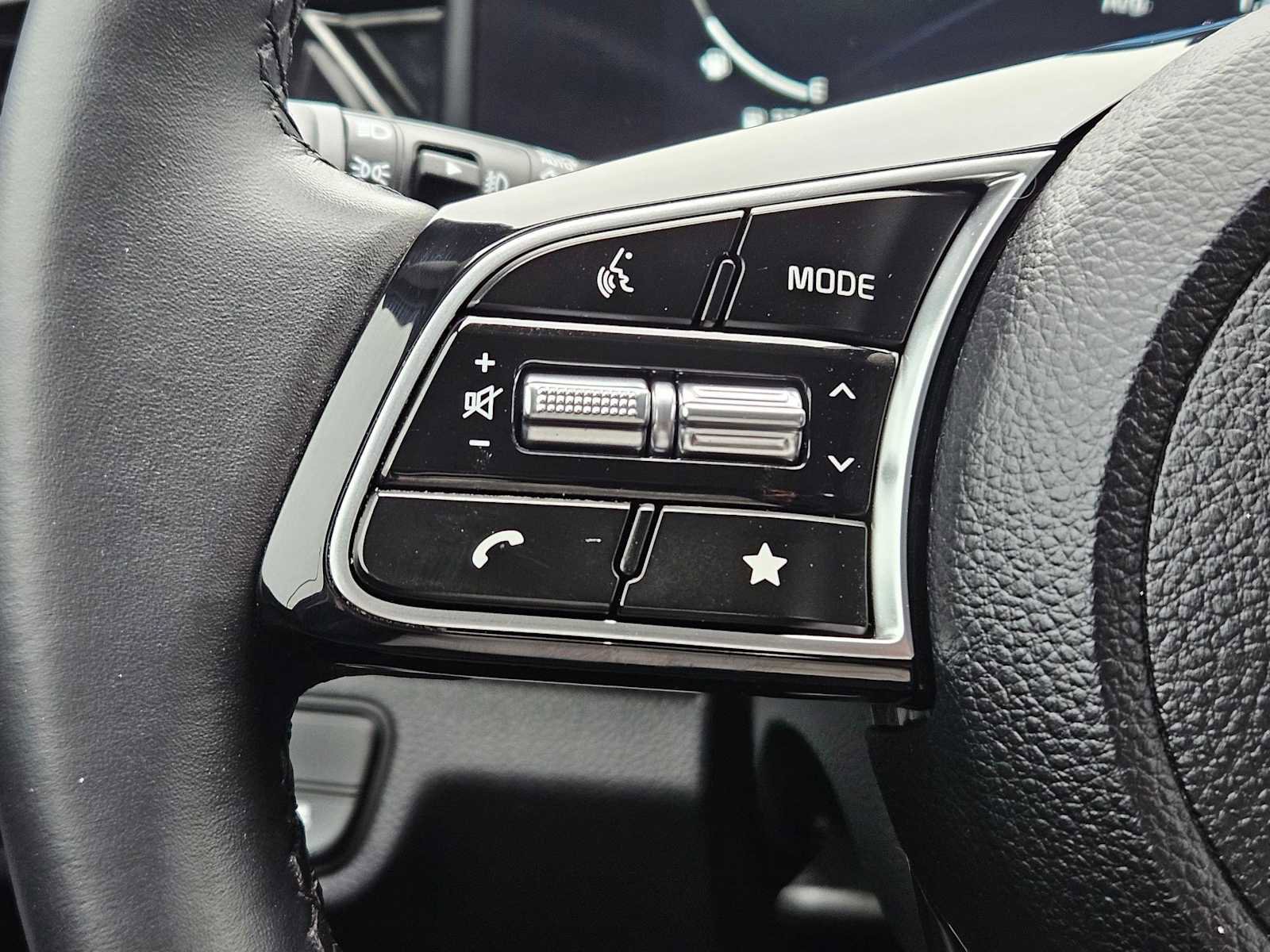 Certified 2024 Kia Seltos X-Line AWD/4WD image 23