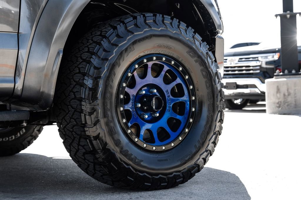 Used 2017 Ford F150 Raptor w/ Equipment Group 802A Luxury image 64