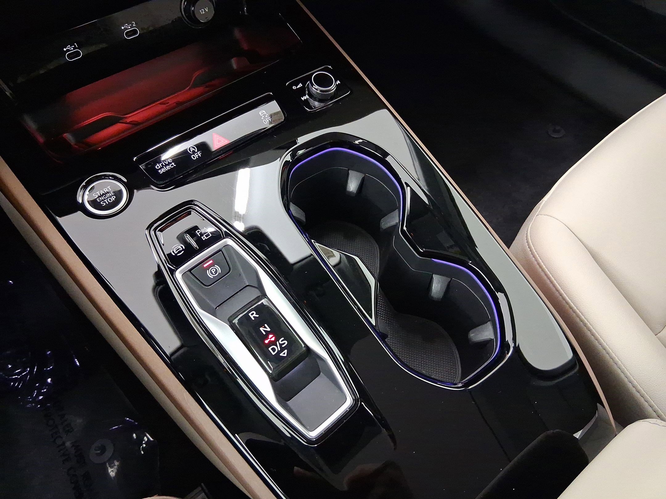 Used 2025 Audi A5 2.0T Premium Plus w/ Premium Plus image 16