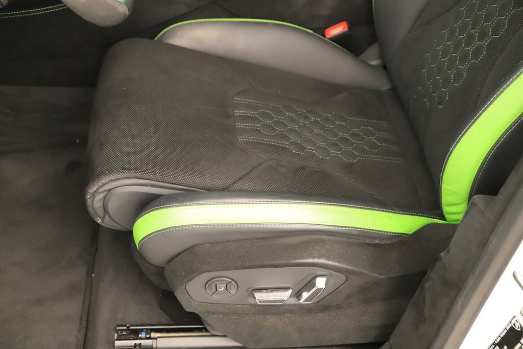 Used 2023 Lamborghini Urus Performante image 24