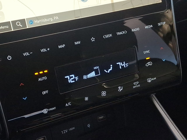 Used 2023 Hyundai Tucson Limited image 16