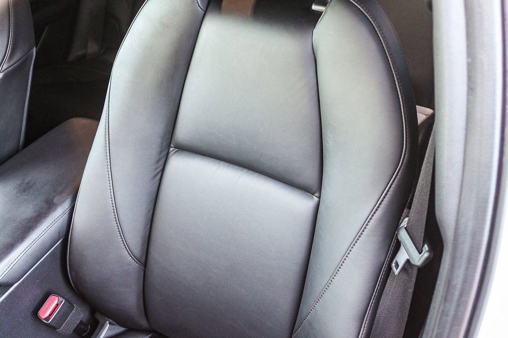 Used 2023 MAZDA MAZDA3 s image 30