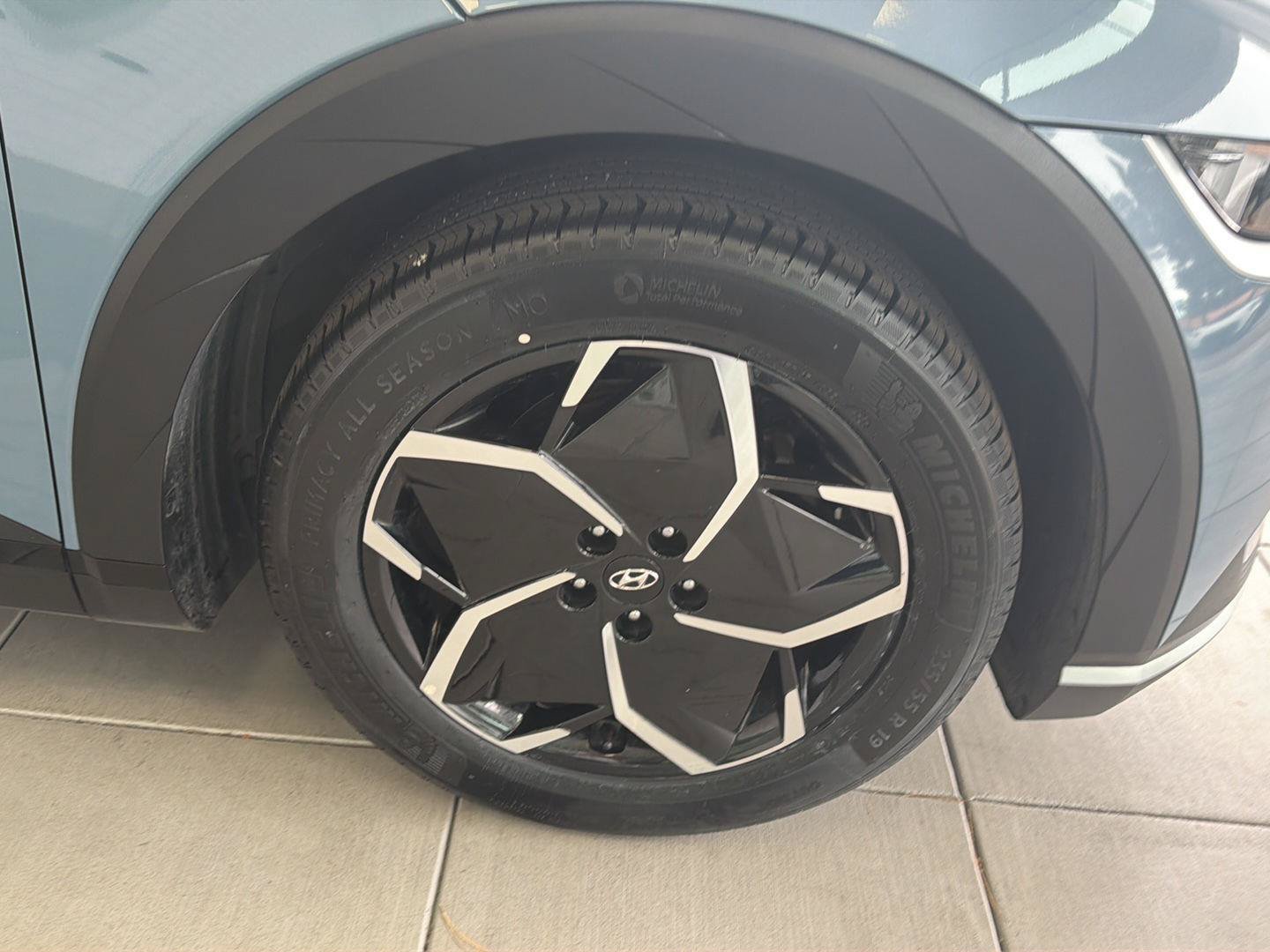 Used 2024 Hyundai Ioniq 5 SEL RWD image 10
