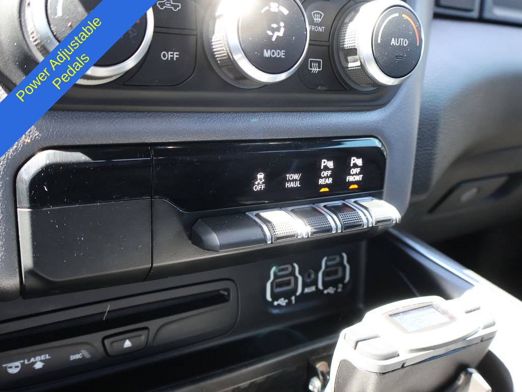 Used 2019 RAM 1500 Big Horn image 39