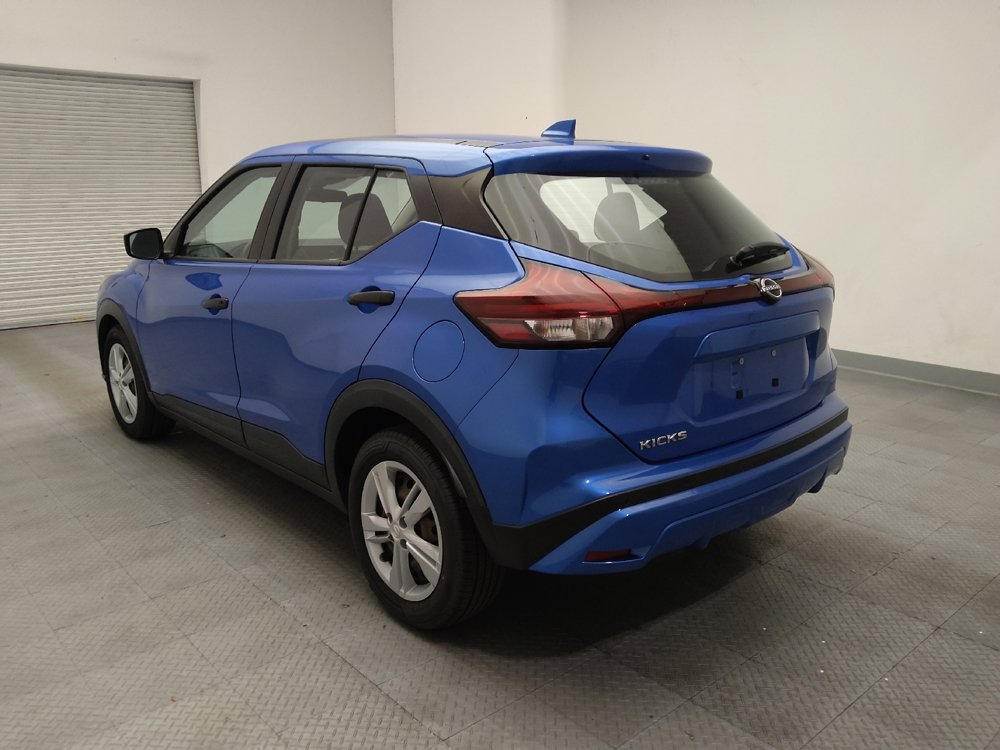 Used 2022 Nissan Kicks S FWD image 5
