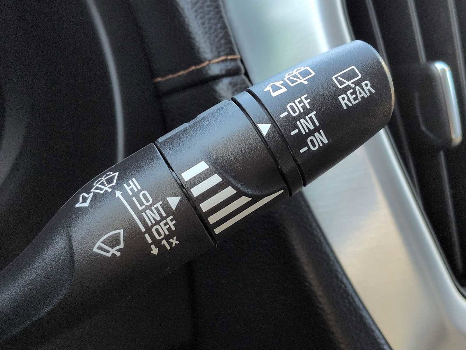 Used 2018 GMC Terrain SLT w/ Preferred Package image 27