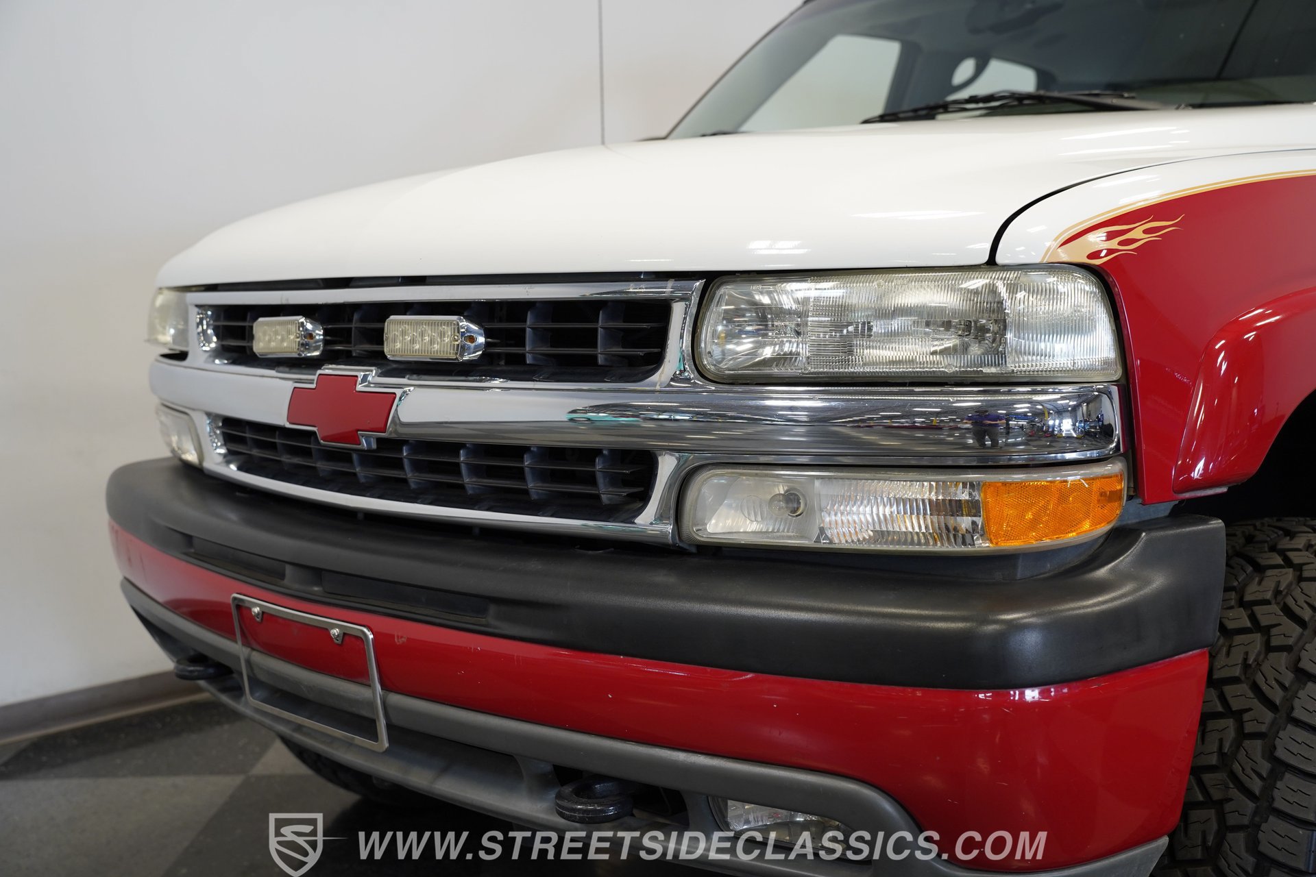 Used 2004 Chevrolet Suburban 2500 LS w/ Suspension Package, Autoride AWD/4WD image 22