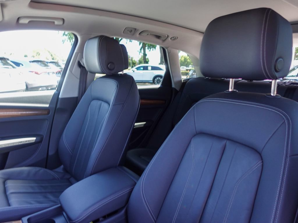 Used 2023 Audi Q5 2.0T Premium Plus AWD/4WD image 32