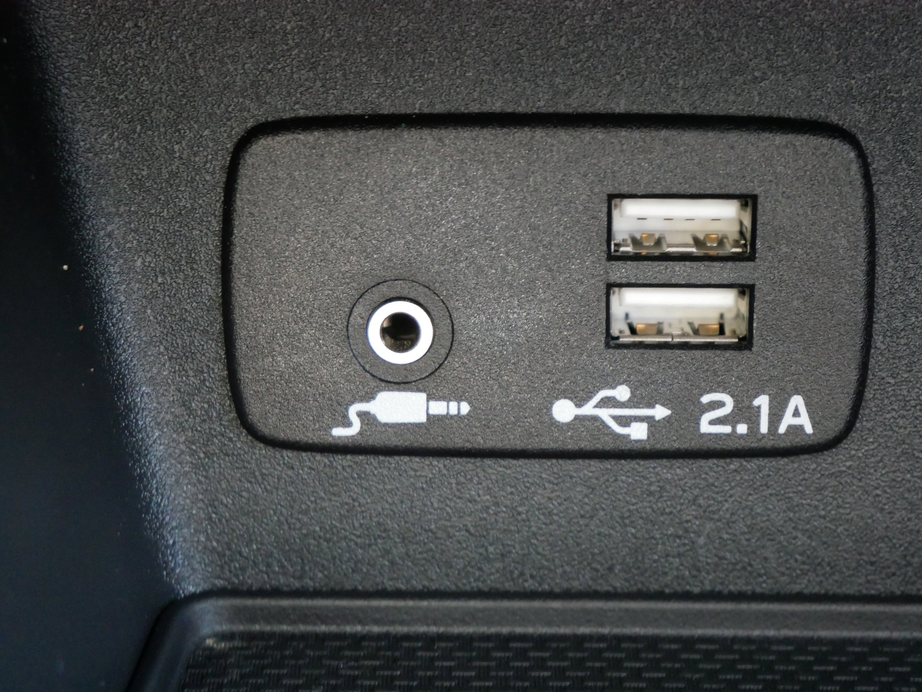 Certified 2023 Subaru Forester Premium image 29