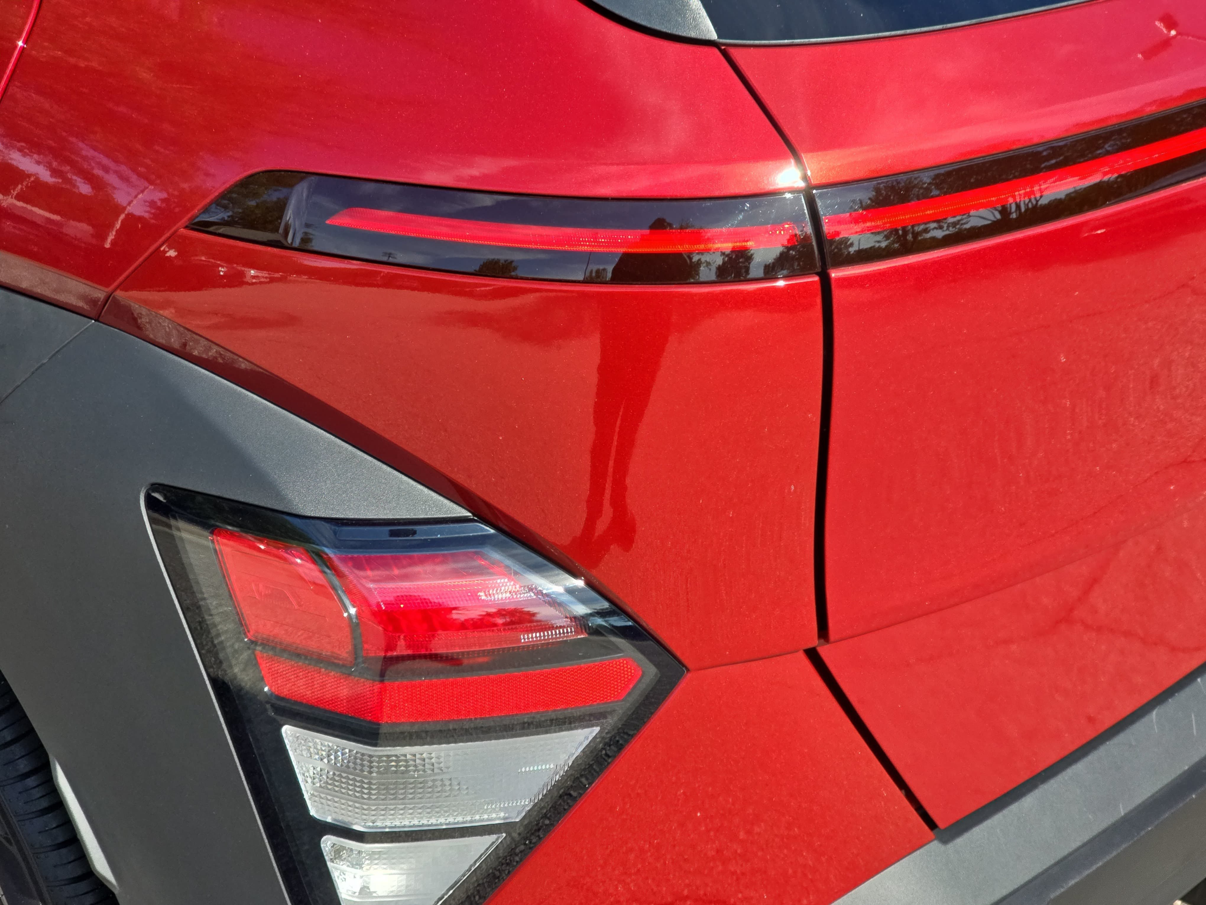 Used 2025 Hyundai Kona SEL FWD image 35