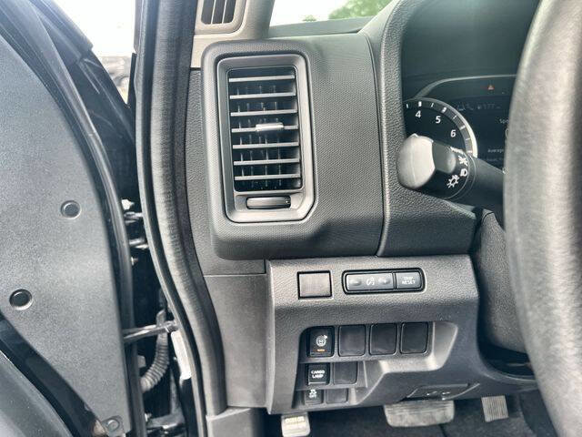 Used 2022 Nissan Frontier S w/ Technology Package RWD image 17